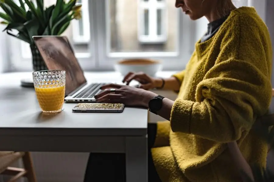 Managing social media content